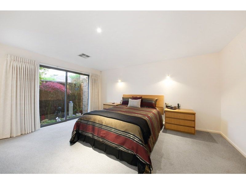 10 Autumn Court, Glen Waverley VIC 3150