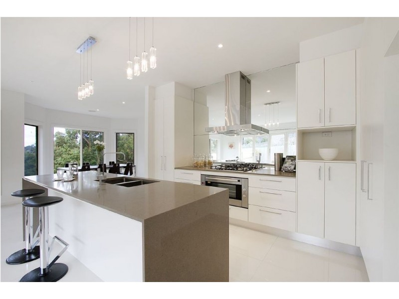 2/7 Lesay Court, Mount Waverley VIC 3149