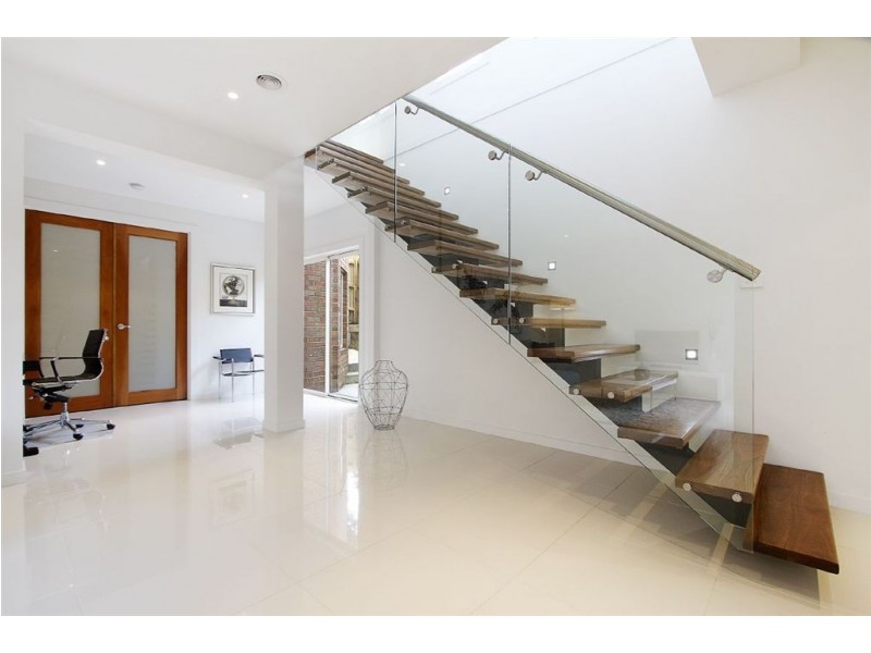 2/7 Lesay Court, Mount Waverley VIC 3149