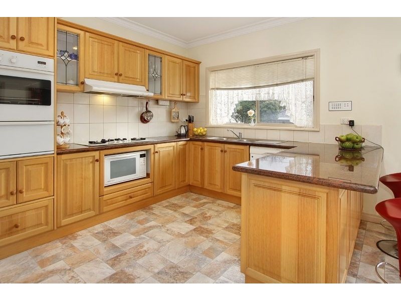 1/38 Garrisson Drive, Glen Waverley VIC 3150
