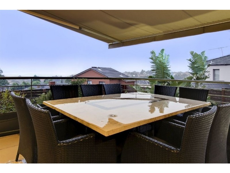 8 Erskine Crescent, Wheelers Hill VIC 3150