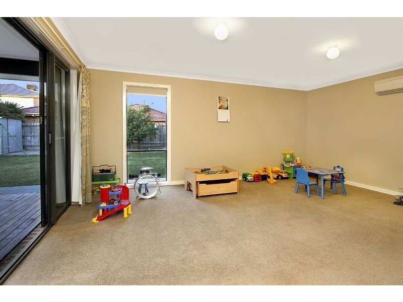 12 Rose Avenue, Glen Waverley VIC 3150