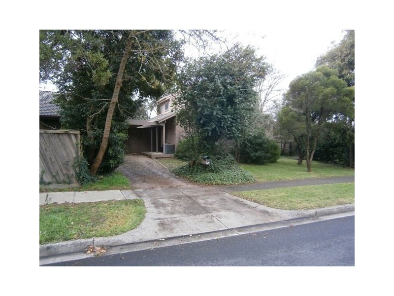 2A Orchard Street, Glen Waverley VIC 3150