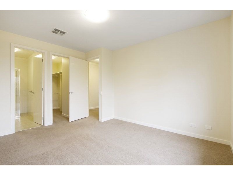 4/139-141 Blackburn Road, Mount Waverley VIC 3149