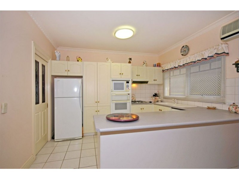 1/26 Irving Street, Mount Waverley VIC 3149