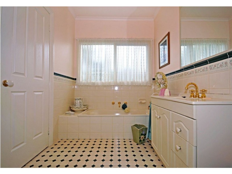 1/26 Irving Street, Mount Waverley VIC 3149