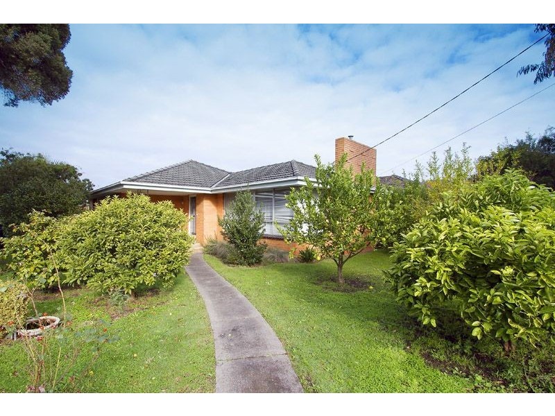 2 Robert Street, Burwood East VIC 3151