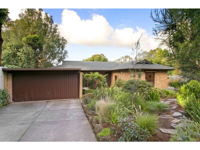 22 Wilton Crescent, Wheelers Hill VIC 3150