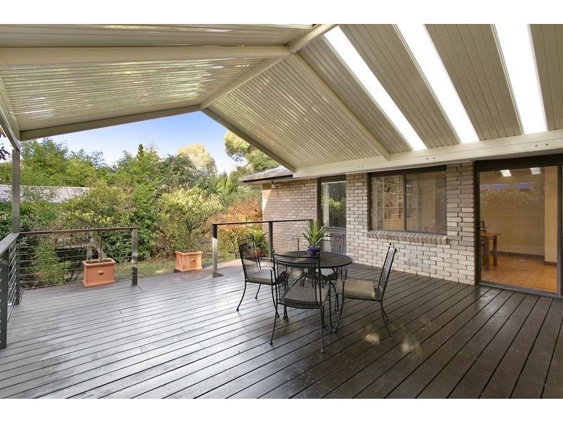 22 Wilton Crescent, Wheelers Hill VIC 3150