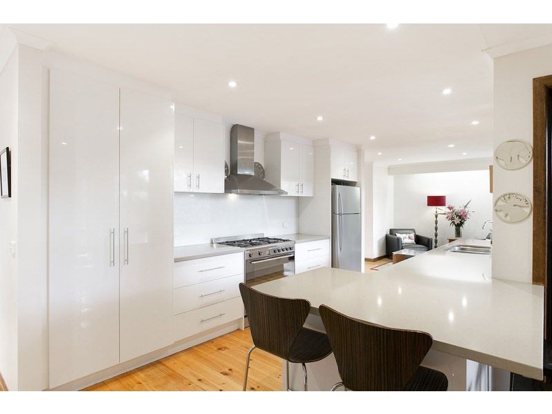 22 Wilton Crescent, Wheelers Hill VIC 3150