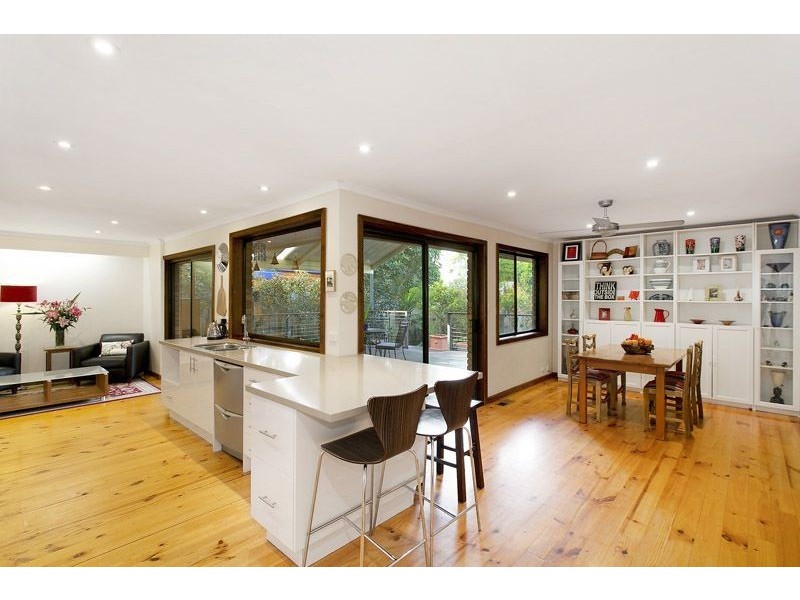 22 Wilton Crescent, Wheelers Hill VIC 3150