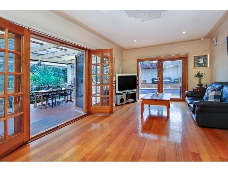 32 Andrew Street, Mount Waverley VIC 3149