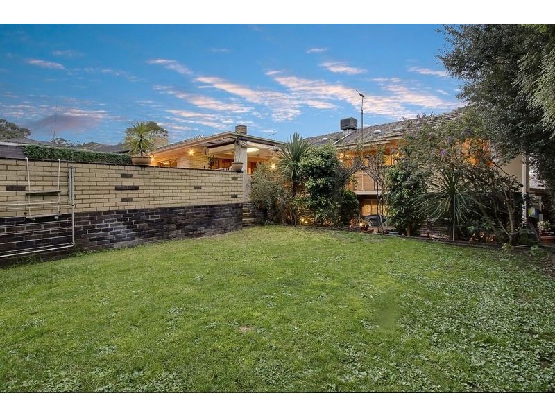 32 Andrew Street, Mount Waverley VIC 3149