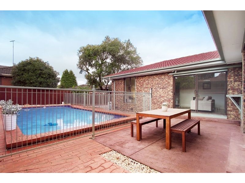 48 Watsons Road, Glen Waverley VIC 3150
