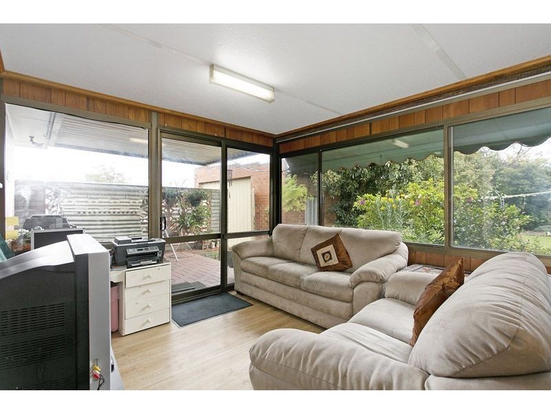 28 Hillside Street, Springvale VIC 3171