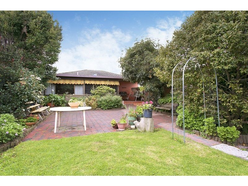 28 Hillside Street, Springvale VIC 3171