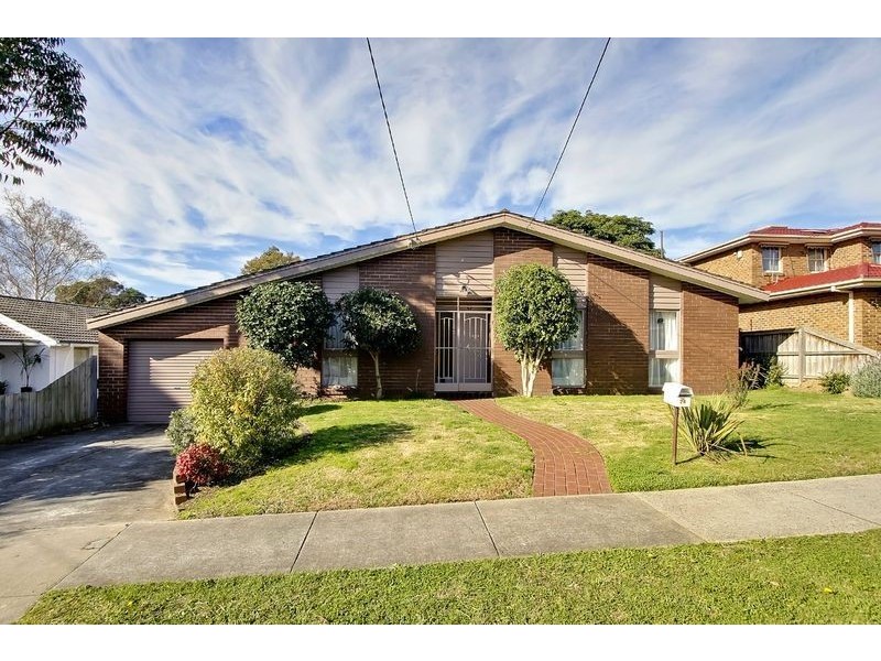 74 Glen Tower Drive, Glen Waverley VIC 3150