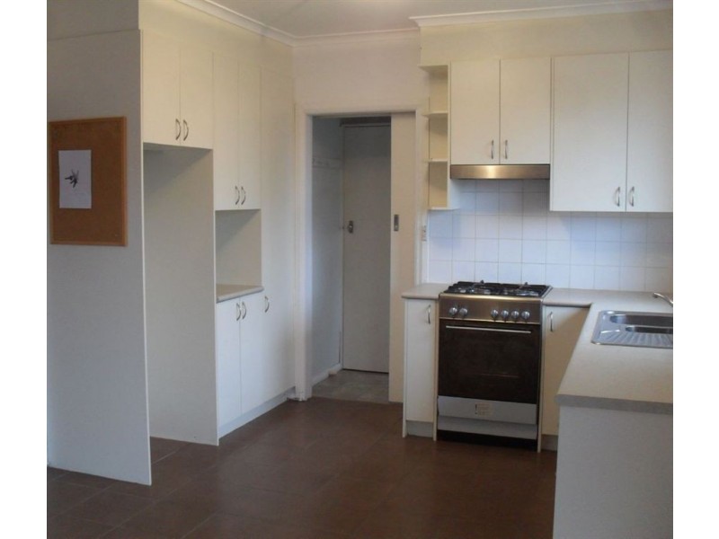 10 Rangeview Court, Glen Waverley VIC 3150