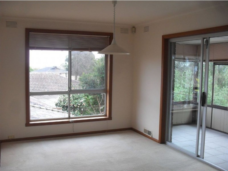 35 Highwood Drive, Wheelers Hill VIC 3150