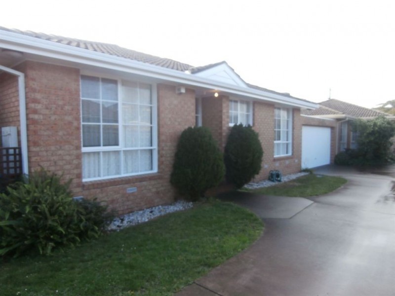 2/5 Newman Avenue, Carnegie VIC 3163