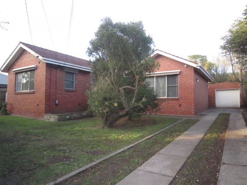 16 Beacon Street, Glen Waverley VIC 3150