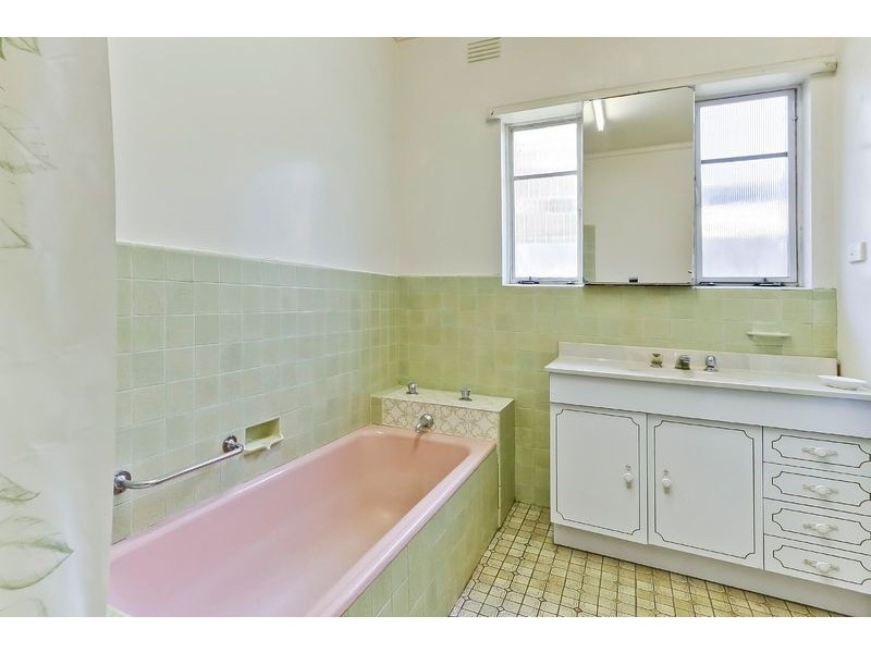 50 Winbourne Road, Mount Waverley VIC 3149