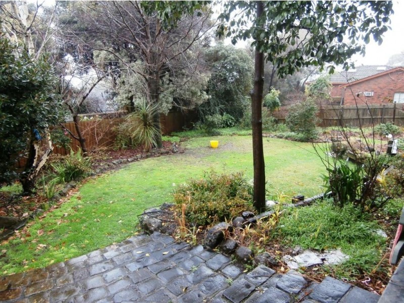 4 Cuthbert Court, Wheelers Hill VIC 3150