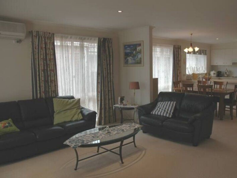 2/10 Janice Road, Glen Waverley VIC 3150