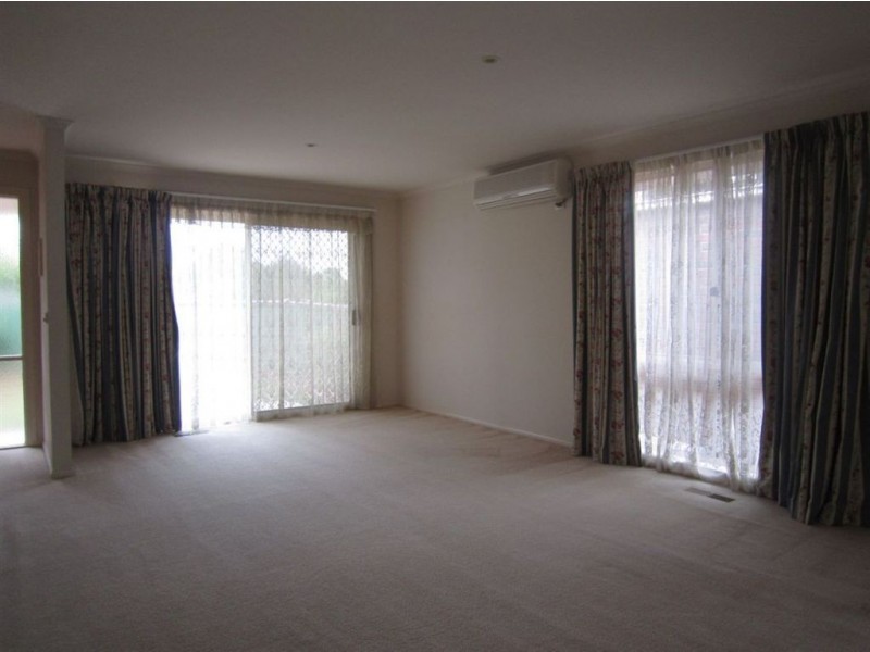 2/10 Janice Road, Glen Waverley VIC 3150