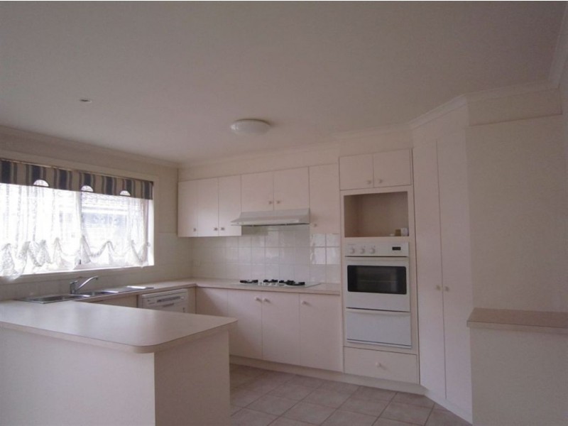 2/10 Janice Road, Glen Waverley VIC 3150