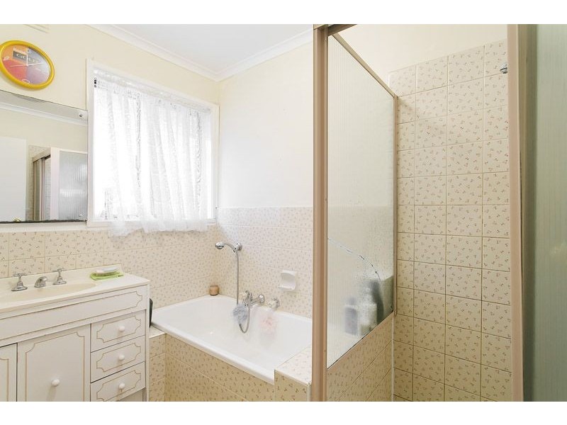 34 Dunbarton Drive, Wantirna VIC 3152