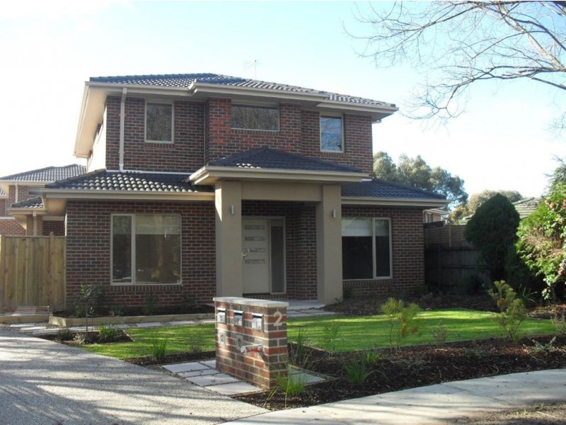 1/2 Mareeba Court, Glen Waverley VIC 3150
