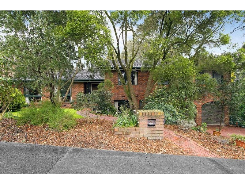 61 Madeline Street, Glen Waverley VIC 3150