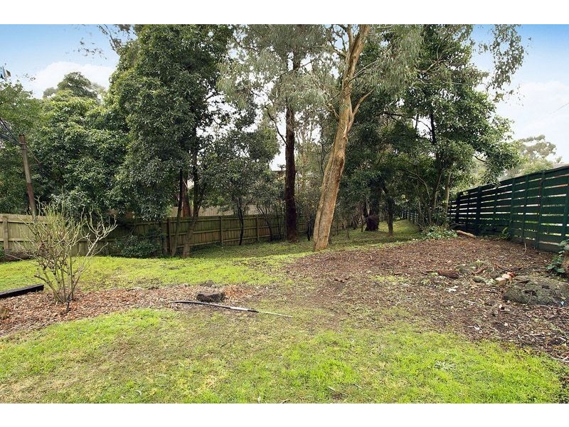 61 Madeline Street, Glen Waverley VIC 3150