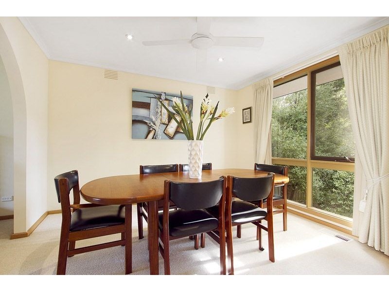 61 Madeline Street, Glen Waverley VIC 3150