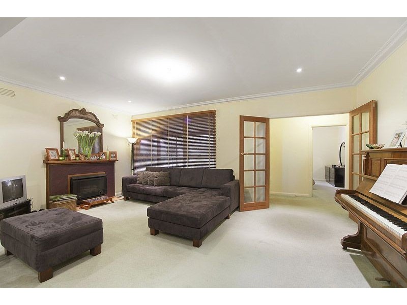 3 Sylvan Crescent, Ashwood VIC 3147