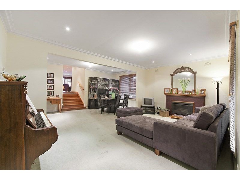 3 Sylvan Crescent, Ashwood VIC 3147