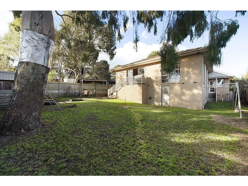 3 Sylvan Crescent, Ashwood VIC 3147