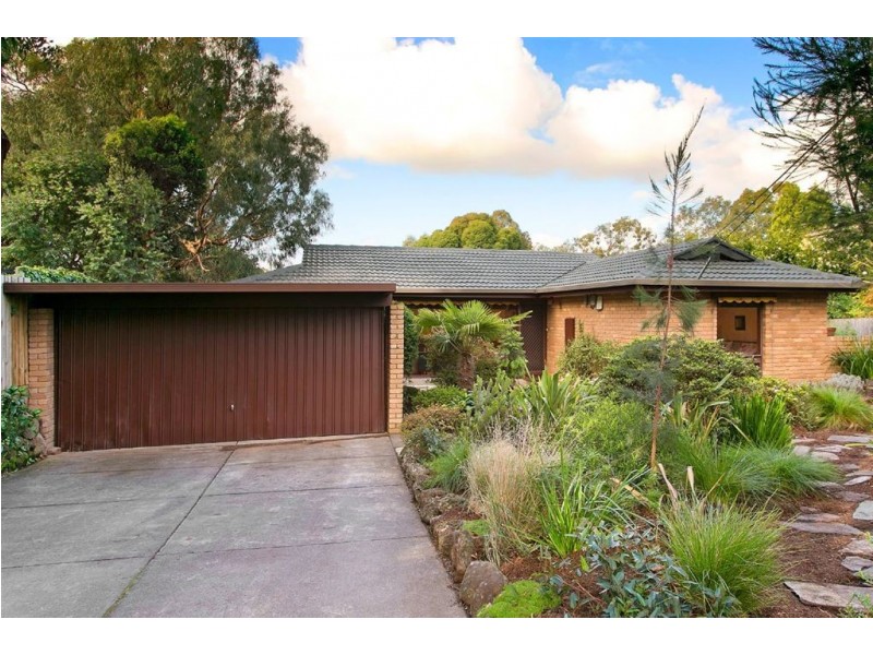 22 Wilton Crescent, Wheelers Hill VIC 3150
