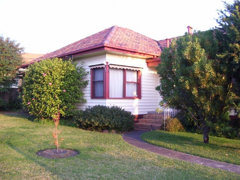 28 Imperial Avenue, Mount Waverley VIC 3149