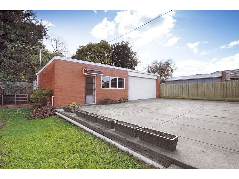 23 Bradstreet Road, Mount Waverley VIC 3149