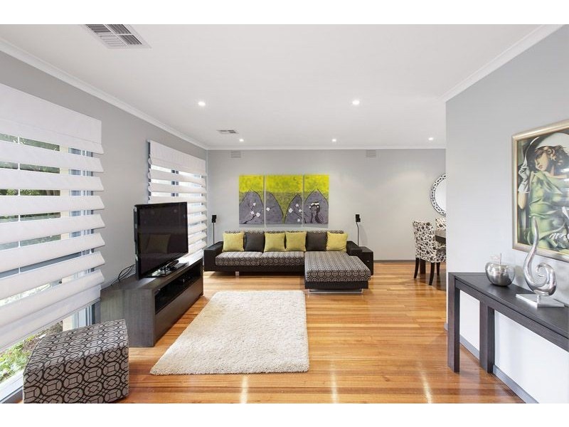 43 Anora Crescent, Mulgrave VIC 3170