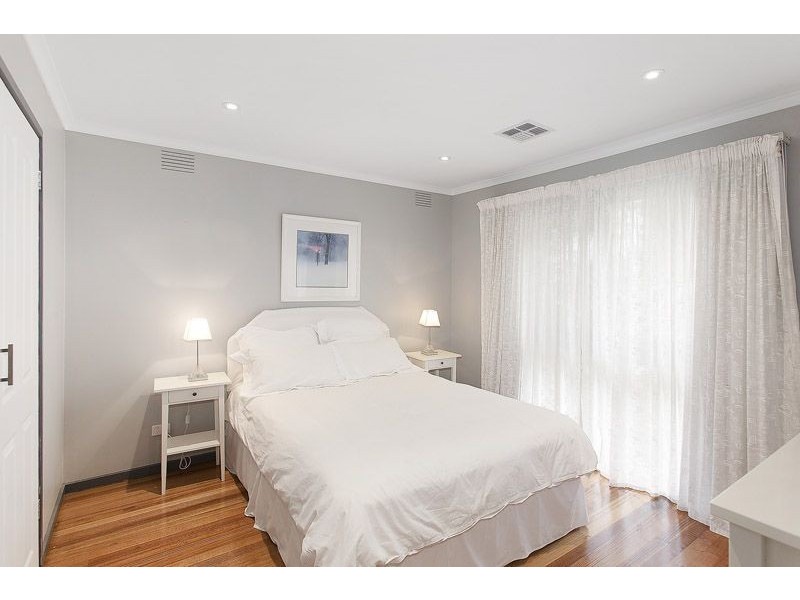 43 Anora Crescent, Mulgrave VIC 3170