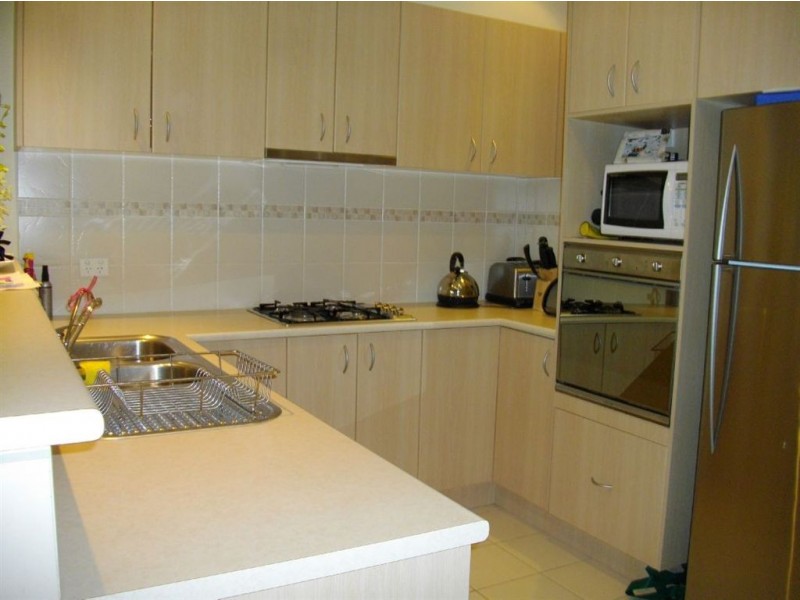 1 St Laurent Rise, Knoxfield VIC 3180