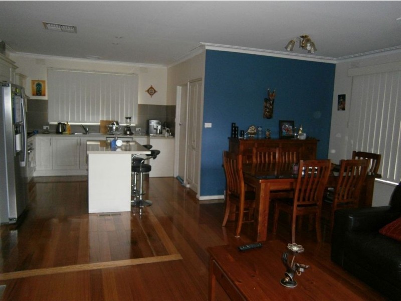 2 Windella Crescent, Glen Waverley VIC 3150