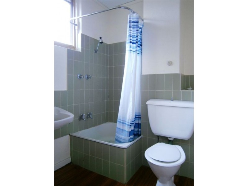 6/82 Burwood Highway, Burwood East VIC 3151