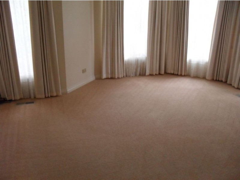 1/6 Lynden Grove, Mount Waverley VIC 3149