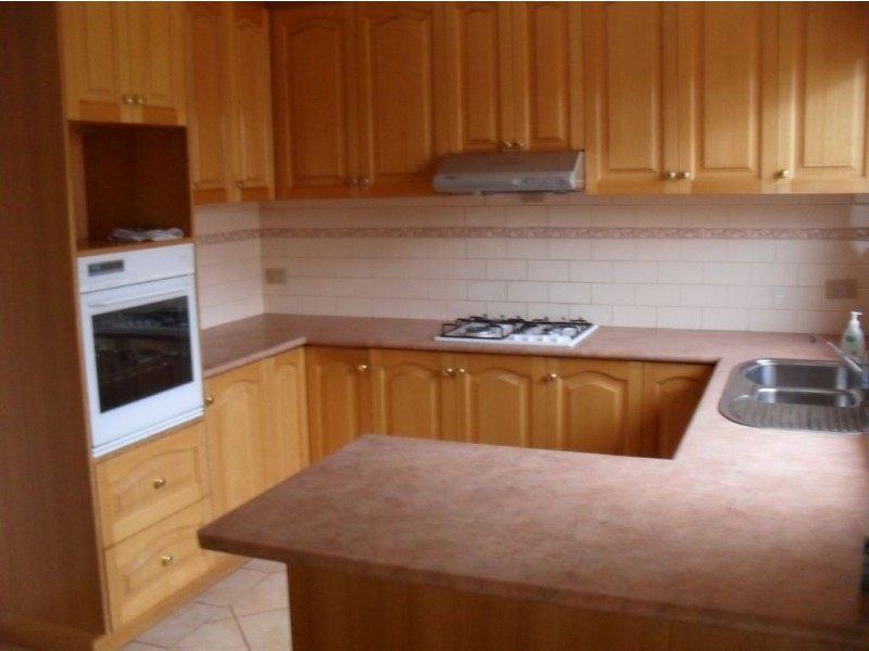 1/6 Lynden Grove, Mount Waverley VIC 3149