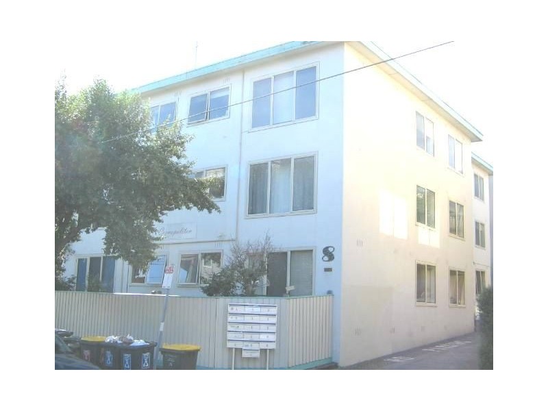 10/8 Mitford Street, St Kilda VIC 3182