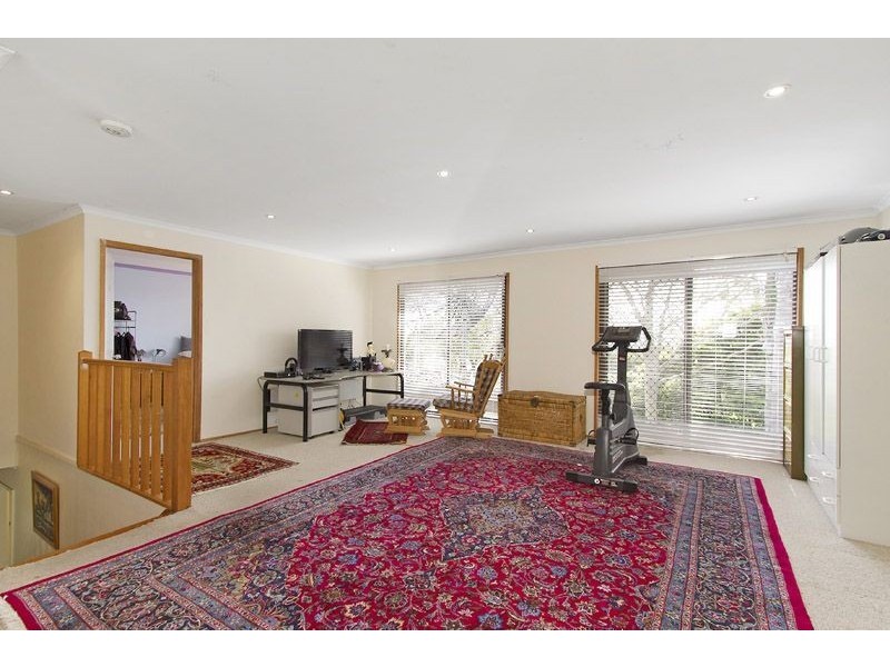 33 Heatherlea Drive, Wheelers Hill VIC 3150